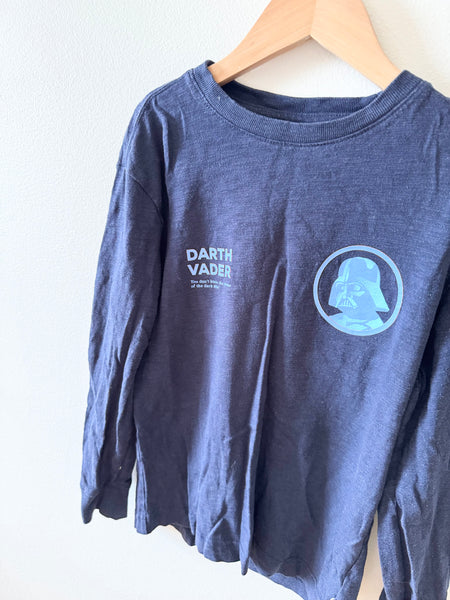 Gap x Star Wars Long Sleeve Darth Vader Top • 6-7 years (Small)