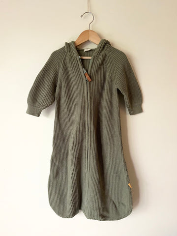 Goumi Knit Wearable Blanket • 21-23 lbs/27-28" (Large)