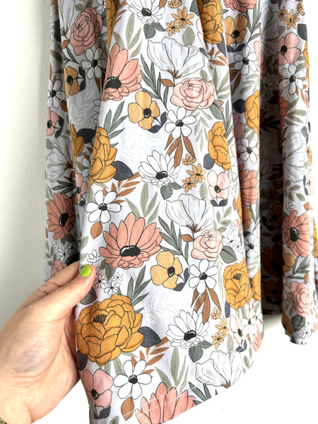 Finn and Grin Floral Puff Sleeve Floral Dress with Tie Back • 7-9 years