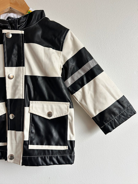 Marimekko White and Black Striped Rainjacket • 2 years
