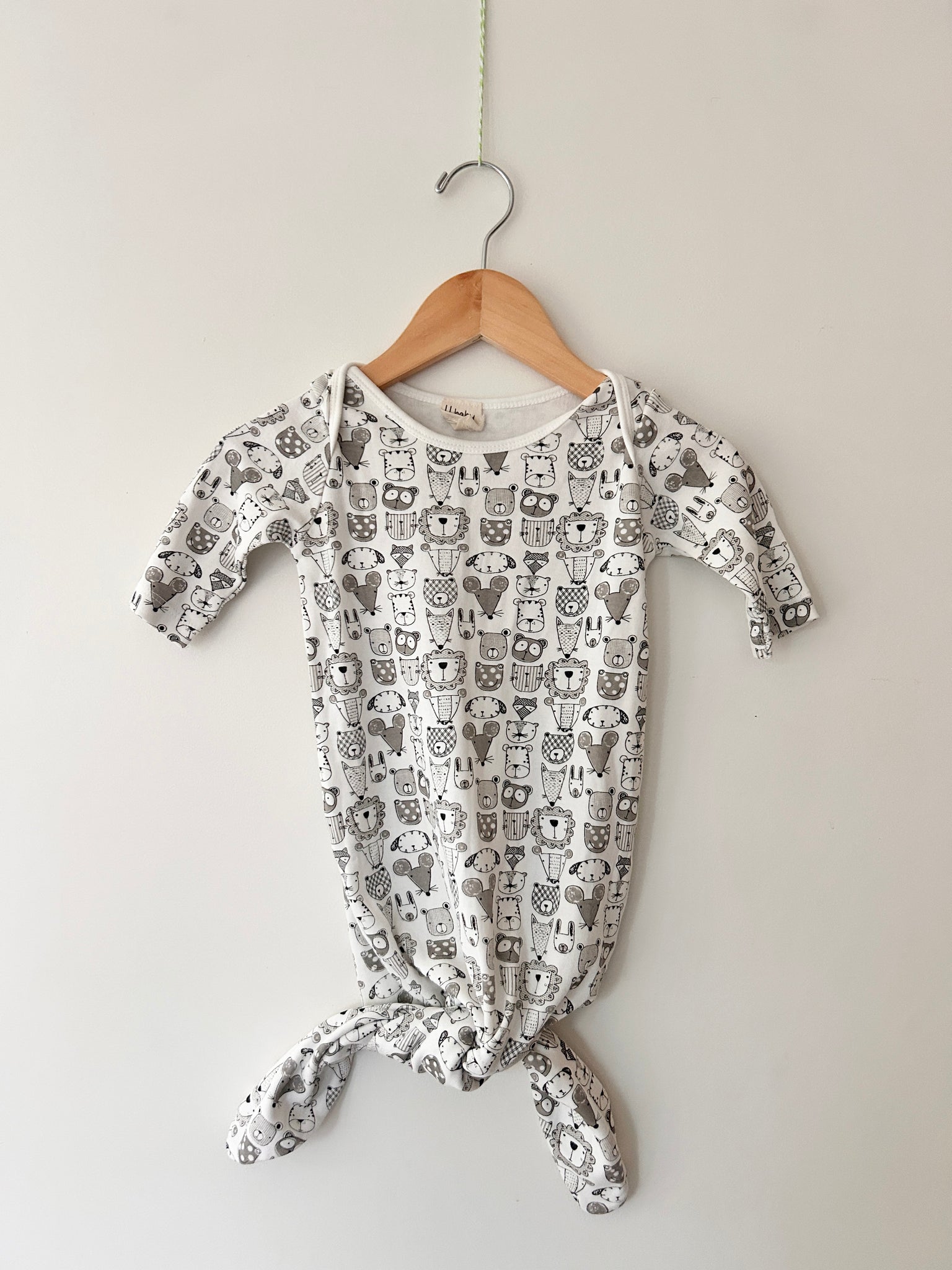 U Baby White Animals Gown • 3-6 months *
