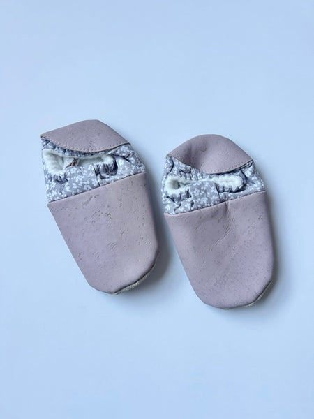 NEW Soft Soul Pink Cork Mocs • 2 years (6")