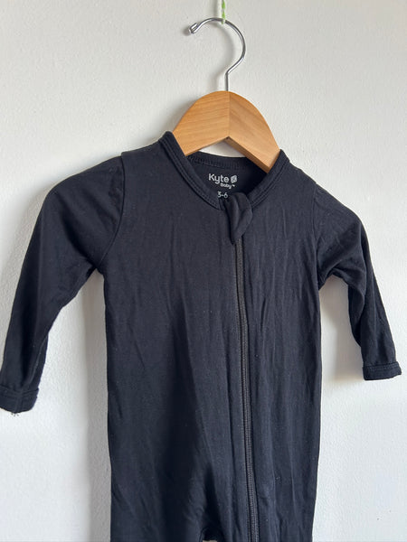 Kyte Black Zip Sleeper • 3-6 months