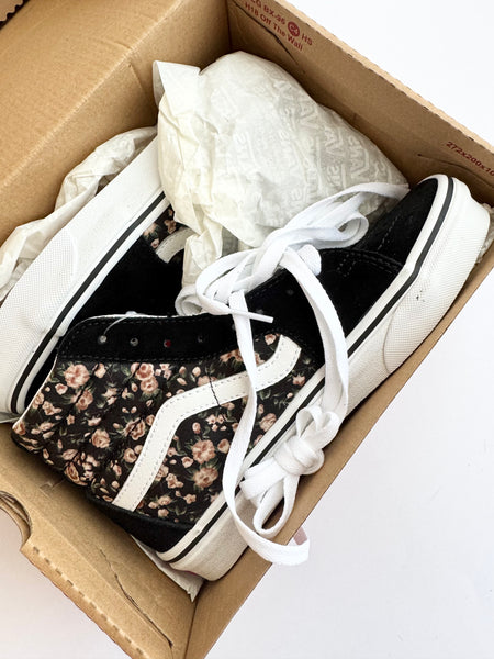 NEW Vans Sk-8 Hi Floral Lace Up Shoes • 6 women's / 36 EU