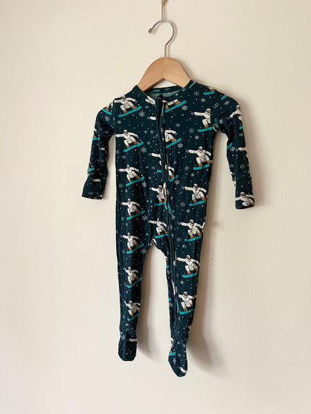 Posh Peanut Snowboarding Bamboo Jammies • 3-6 months