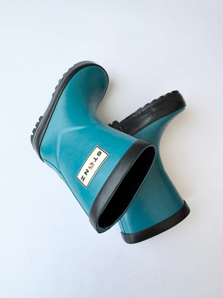 NEW Stonz Blue Boots • 4c