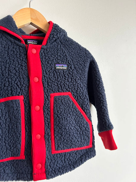 NEW Patagonia Retro Pile Navy and Red Fleece • 2 years