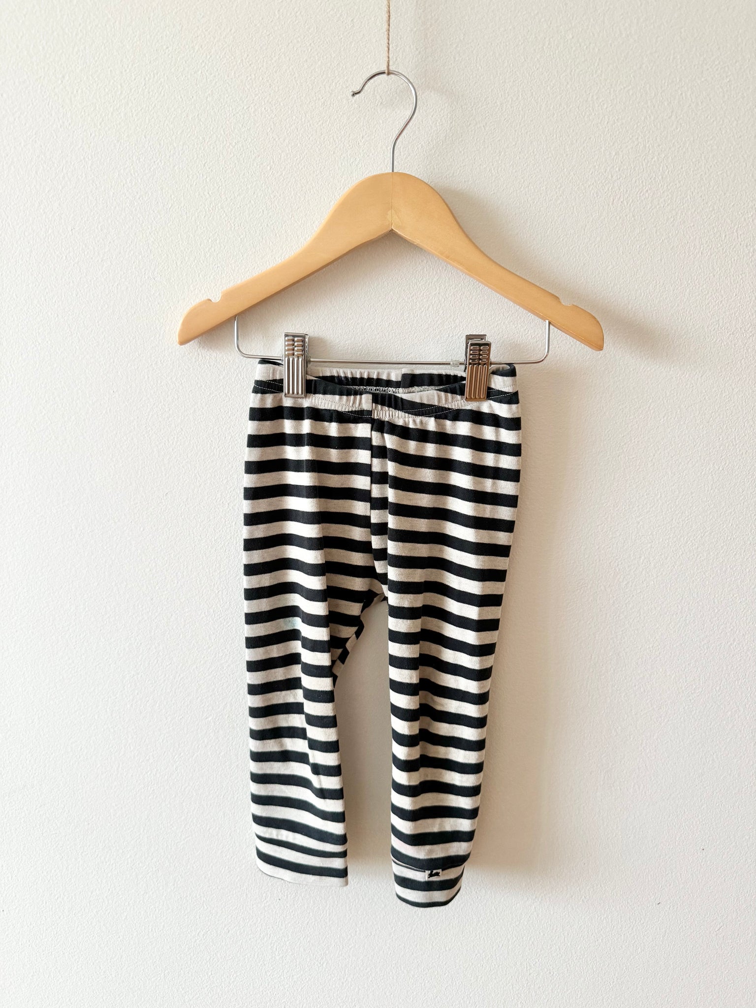 Little and Lively Striped Leggings • 18-24 months