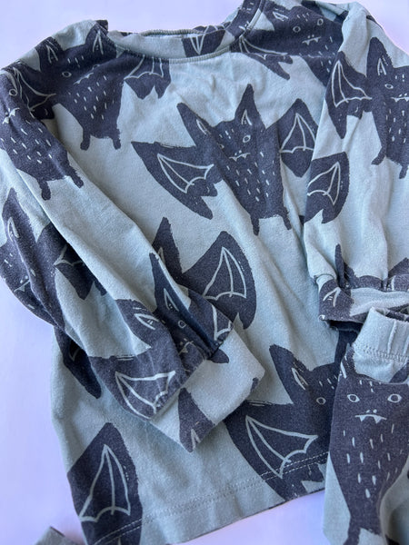 Tea Collection 2pc Blue Bat Set • 18-24 months