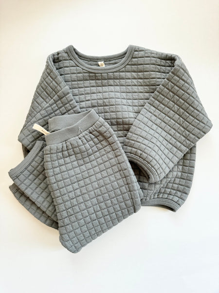 Quincy Mae 2pc Grey Quilted Set • 18-24 months