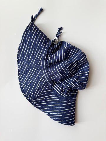 Jan and Jul Blue and White Bucket Hat • 6-24 months (medium)
