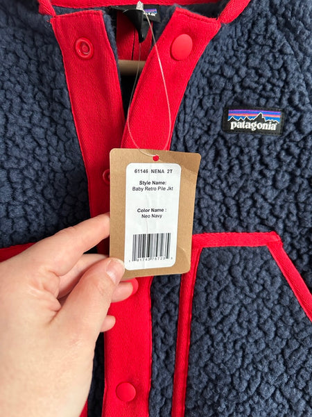 NEW Patagonia Retro Pile Navy and Red Fleece • 2 years