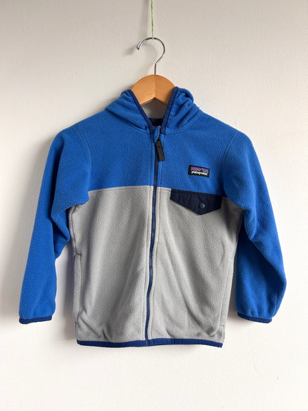 Patagonia Blue and Grey Zip Fleece Sweater • 4 years
