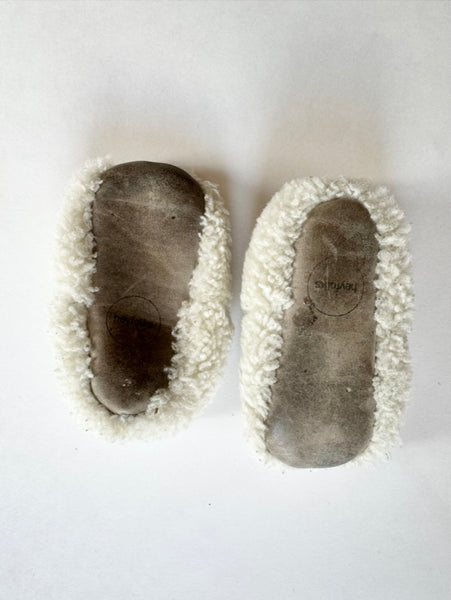 Heyfolks Sherpa Slippers • 3c