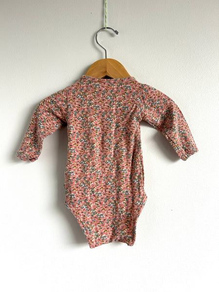 Wheat Long Sleeve Floral Bodysuit • 0-3 months