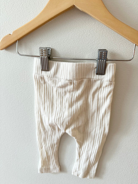 Kate Quinn White Ribbed Leggings • 0-3 months