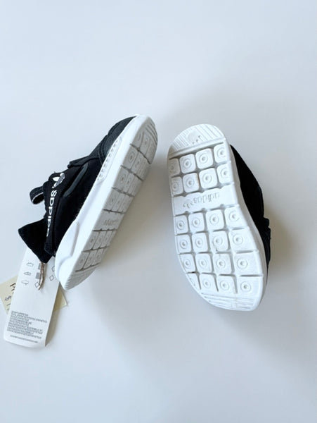 NEW Adidas Sandals • 7c