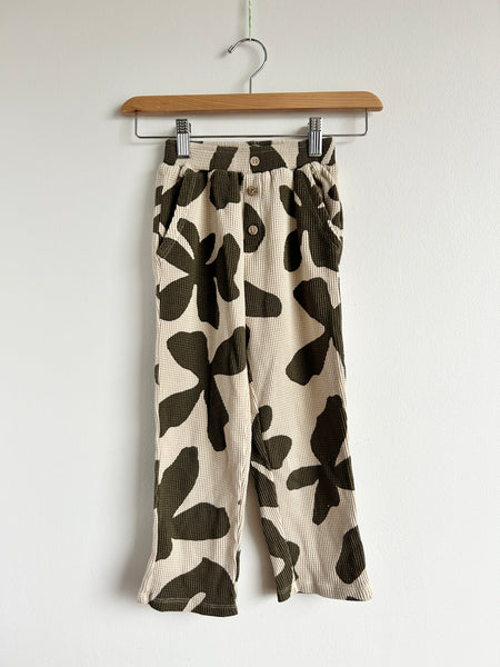 Zara Cream and Green Waffle Big Floral Pants • 4-5 years