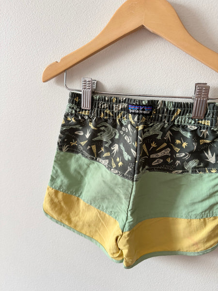 Patagonia Green Colourblock Baggies Shorts • 5 years