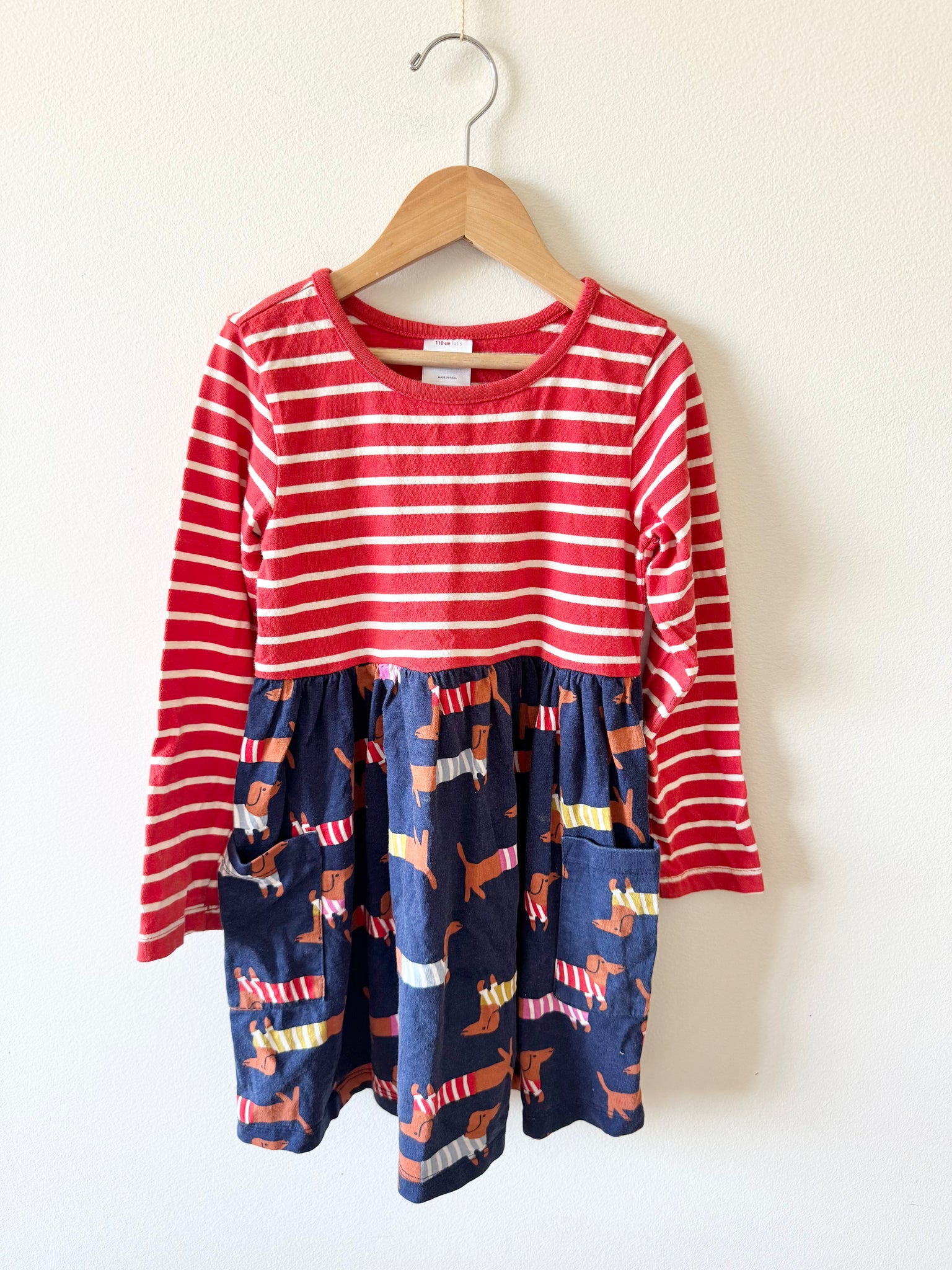 Hanna Andersson Weiner Dogs Long Sleeve Dress • 5-6 years