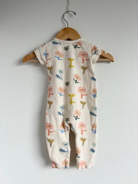 Wilson and Frency Textured Short Sleeve Floral Ruffle Romper • 3-6 months