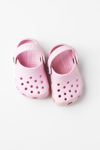Baby Crocs • 3c