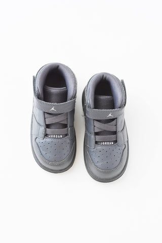Air Jordan Shoes • 7c