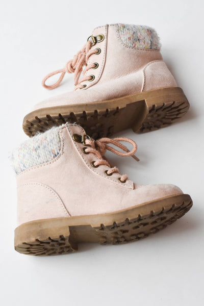 Old Navy Suede Boots • 8c