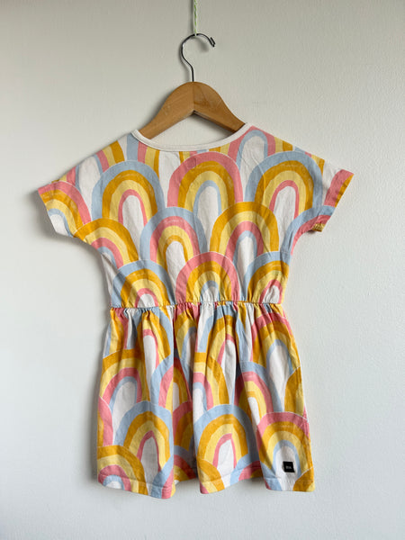 Tea Collection Rainbow Short Sleeve Cotton Dress • 4 years