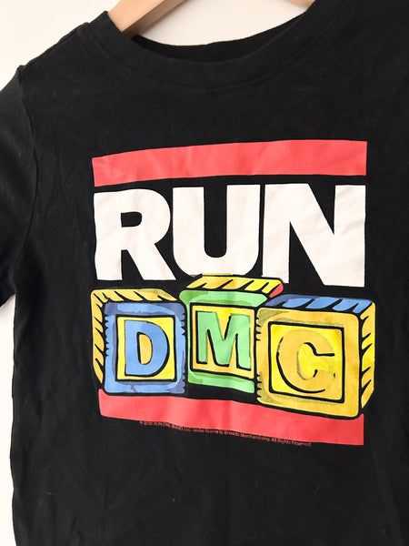 Old Navy Run DMC Black T-Shirt • 4 years *