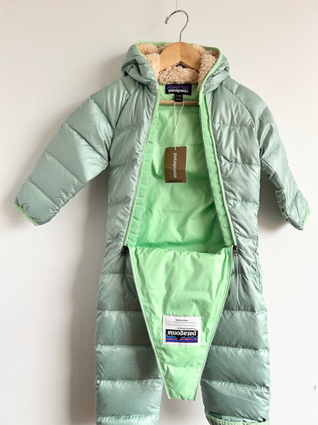 NEW Patagonia Light Green Down Bunting Suit • 6-12 months (fits big)