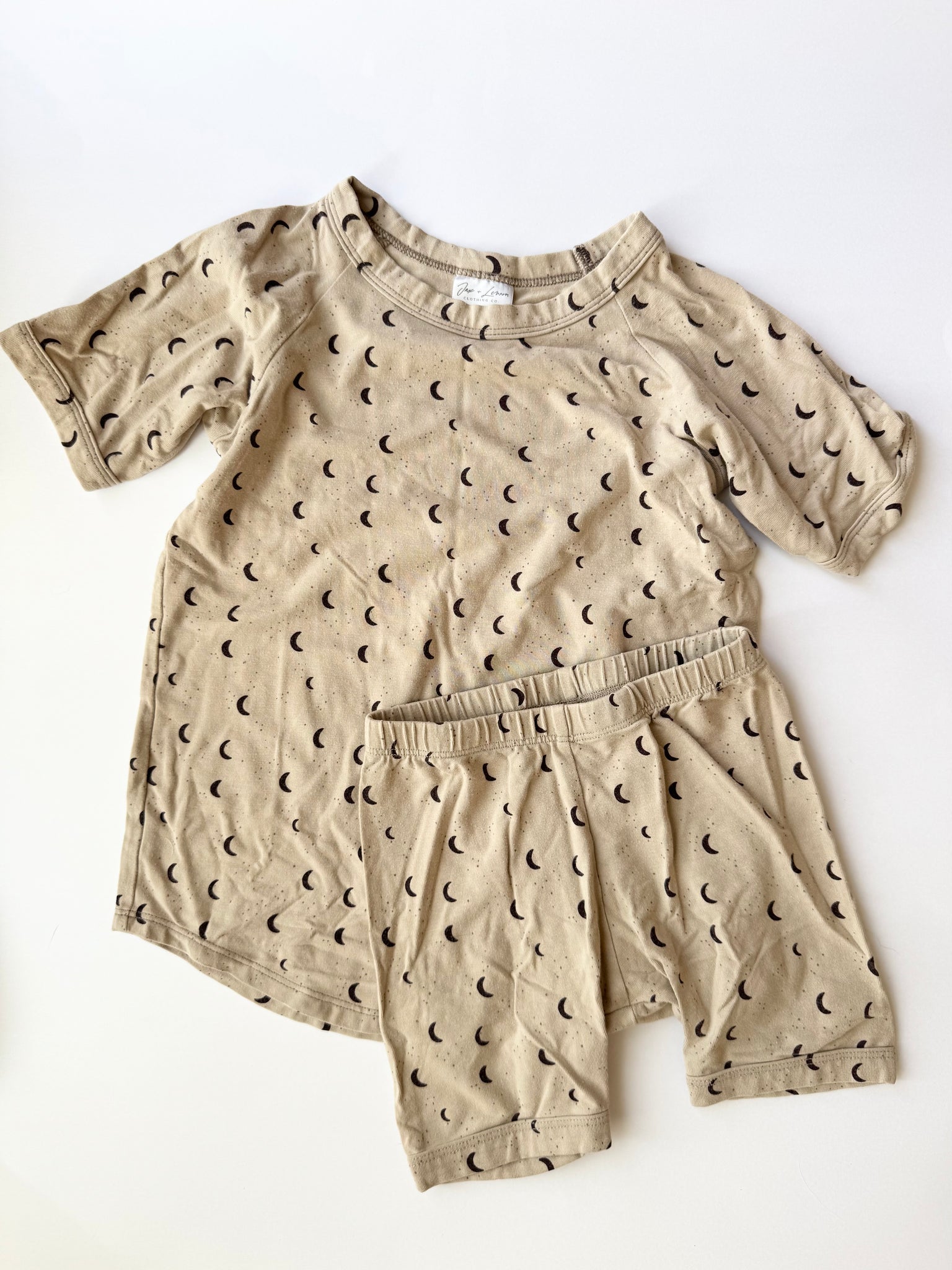 Jax and Lennon 2pc Shorts Jammies Set • 4-5 years