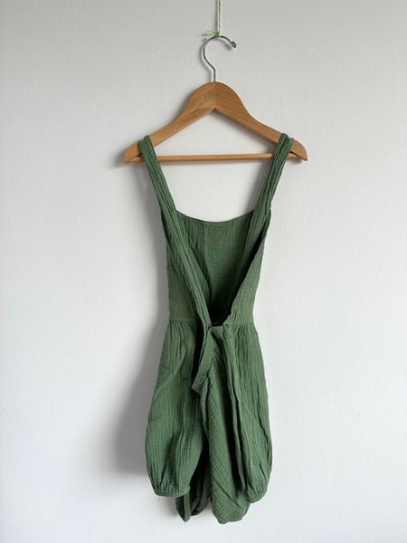 Mabo Green Cotton Muslin Pinafore Romper • 8-9 years