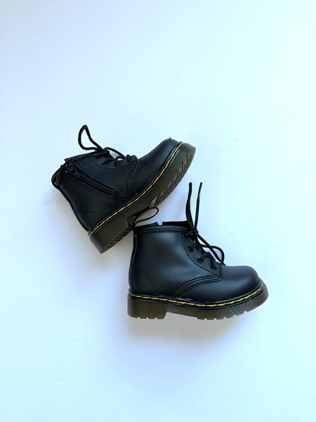 NEW Doc Marten Lace Up Softy T Boots • 5c