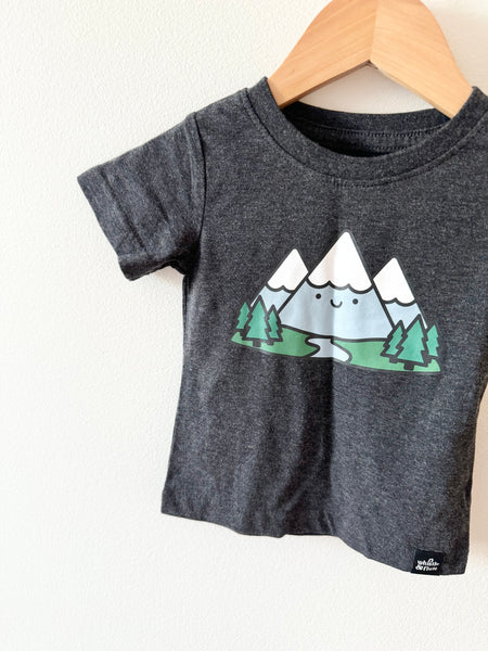 NEW Whistle and Flute Mountains T-Shirt • 3-6 months