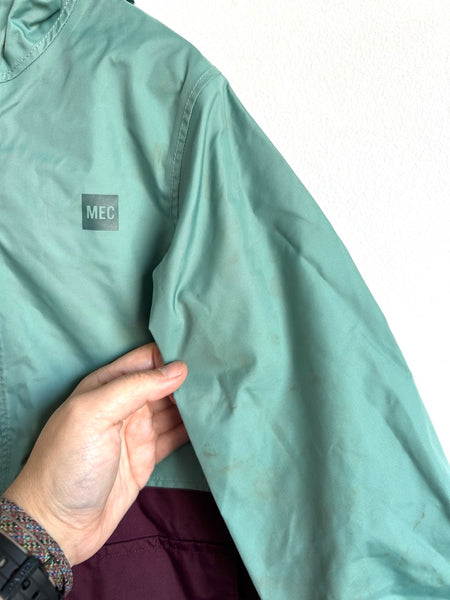 MEC Teal and Maroon Rain Jacket • 4-5 years