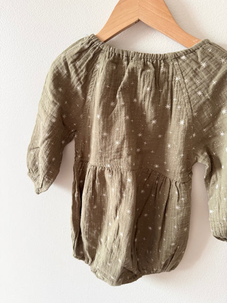 Rylee and Cru Muslin Star Bubble Romper • 18-24 months