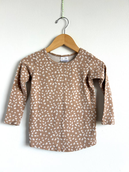 Jax and Lennon Light Brown and White Long Sleeve Top • 3-4 years
