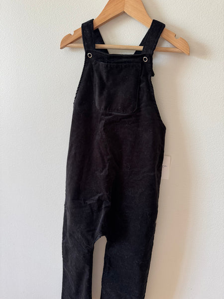 NEW Nest and Nurture Velvety Overalls • 4-5 years