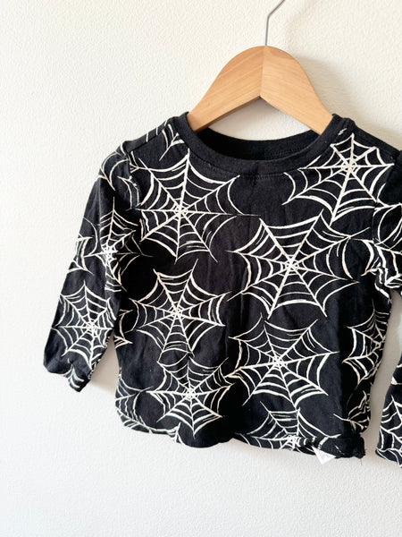 Old Navy Spiderweb Top • 1-2 years