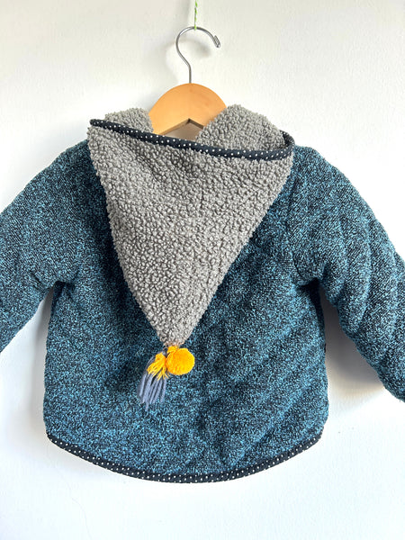Sherpa Fleece Pointed Hood Smile Sweater • 9-12 months