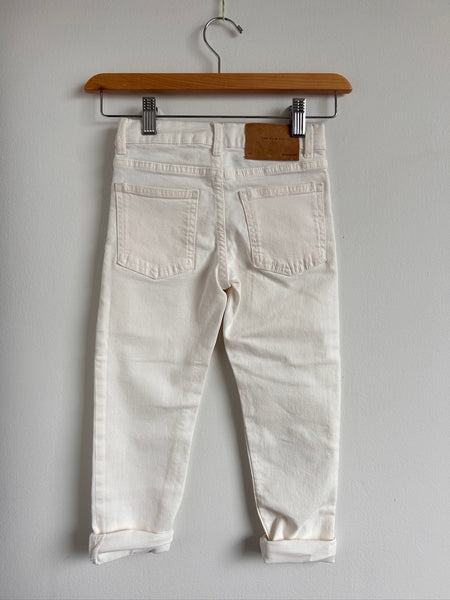 Zara White Jeans • 5-6 years