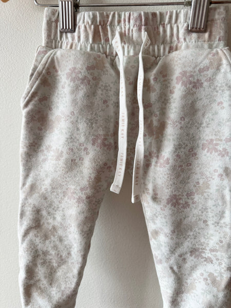 Jamie Kay White Floral Sweatpants • 1-2 years