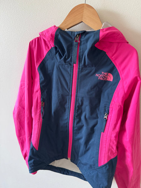 The North Face Pink and Navy Rainjacket • 5-6 years
