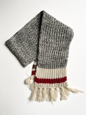 NEW Roots Salt and Pepper Cabin Knit Scarf