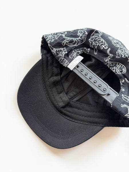 Jan and Jul black and white tiger hat • 6 months - 2 years (Medium)