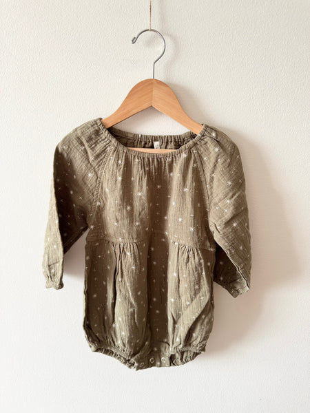 Rylee and Cru Muslin Star Bubble Romper • 18-24 months