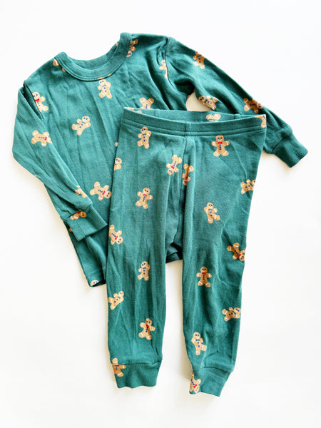 Gap Gingerbread PJ Set • 12-18 months