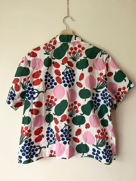 Uniqlo x Marimekko Button Up Top • Adult Large