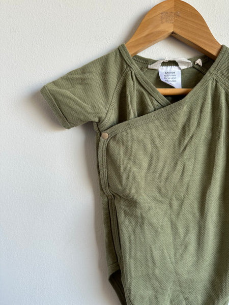 Susokoshi Organic Cotton Green Wrap Onesie • 1 year